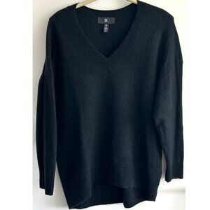 Banana Republic Black Cashmere Sweater Sz XS